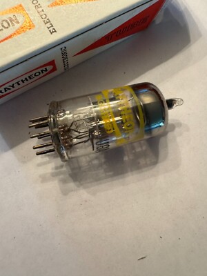 Raytheon 6JU8A Vacuum Tube NEW