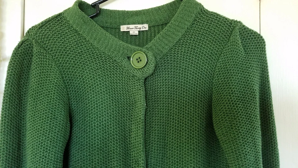 Suéter Forever Twenty One Mujer Jrs Talla M Lana Verde Tejido Top A Presión Con Botones Foto 3 de 4