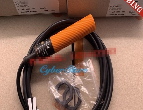 1PCS NEW IG5400 Inductive sensor - Picture 2 of 2