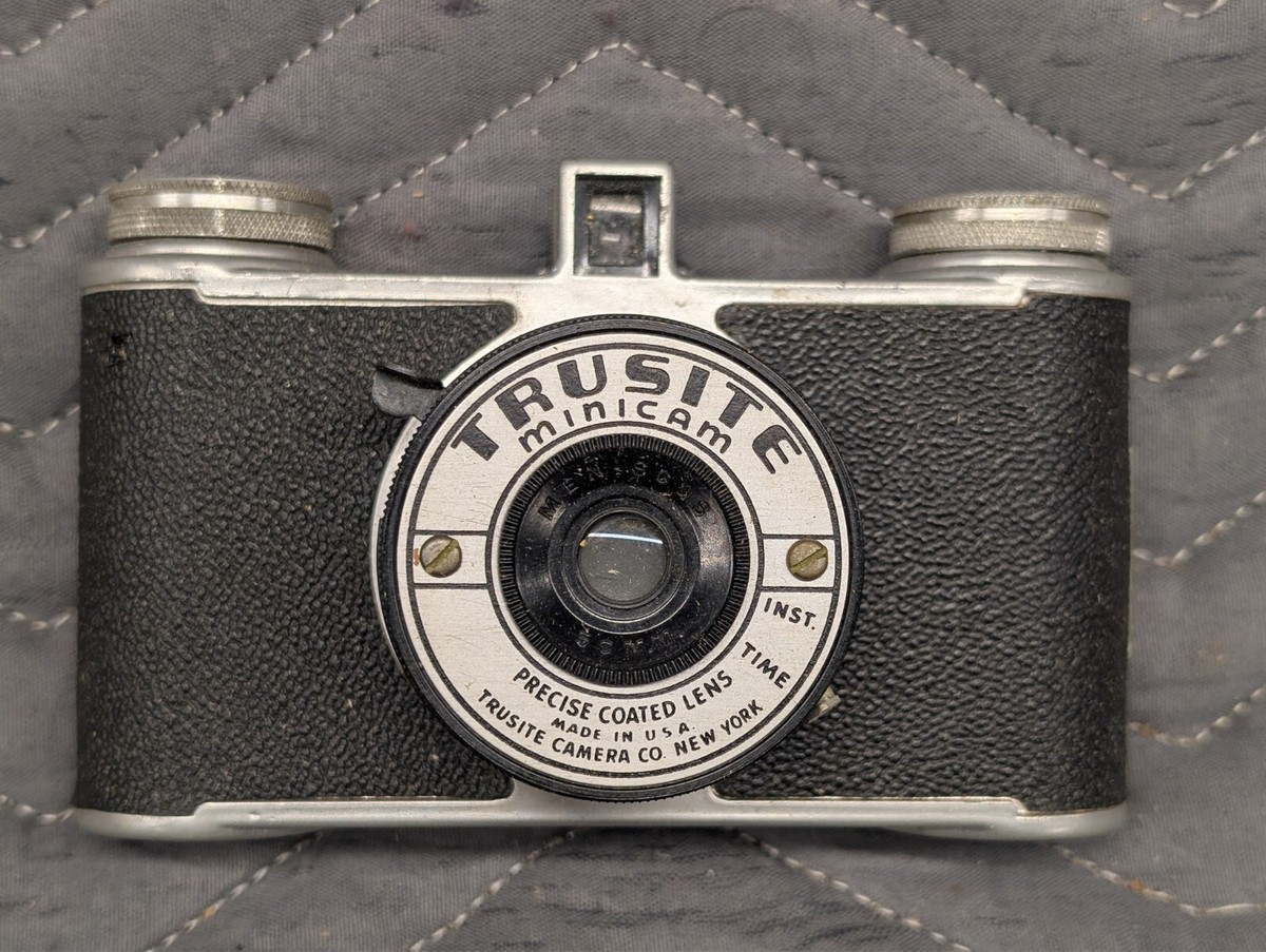 Trusite Minicam Camera with Coated Lens w/box