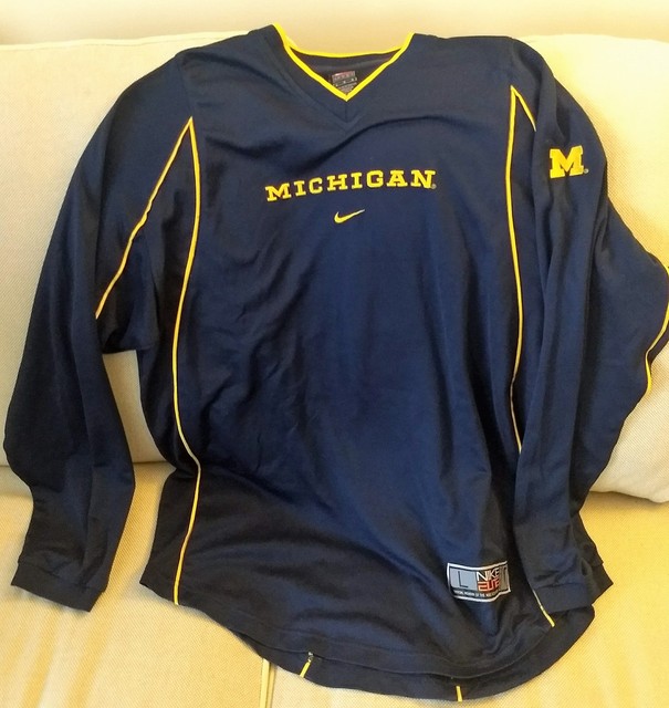 MICHIGAN WOLVERINES BASKETBALL Warm Up Jersey Shooting Shirt NIKE