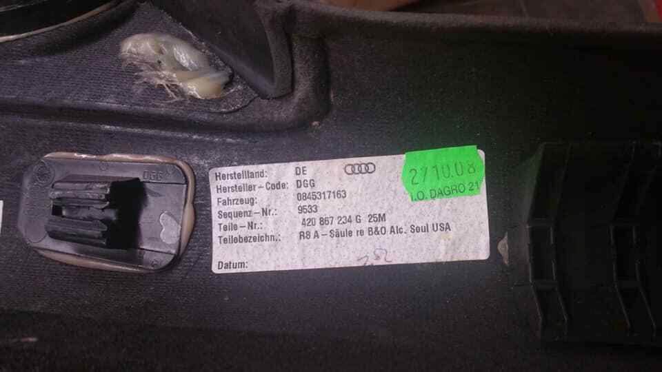 WINDSHIELD PILLAR TRIM PASSENGER AUDI R8 GEN1 ALCANTERA 420 867 234 G
