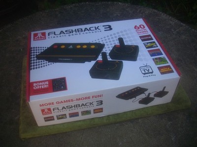 ATARI FLASHBACK 3 KONSOLE 60 X SPIELE & 2 X CONTROLLER ATARI FB 3 GRATIS P&P
