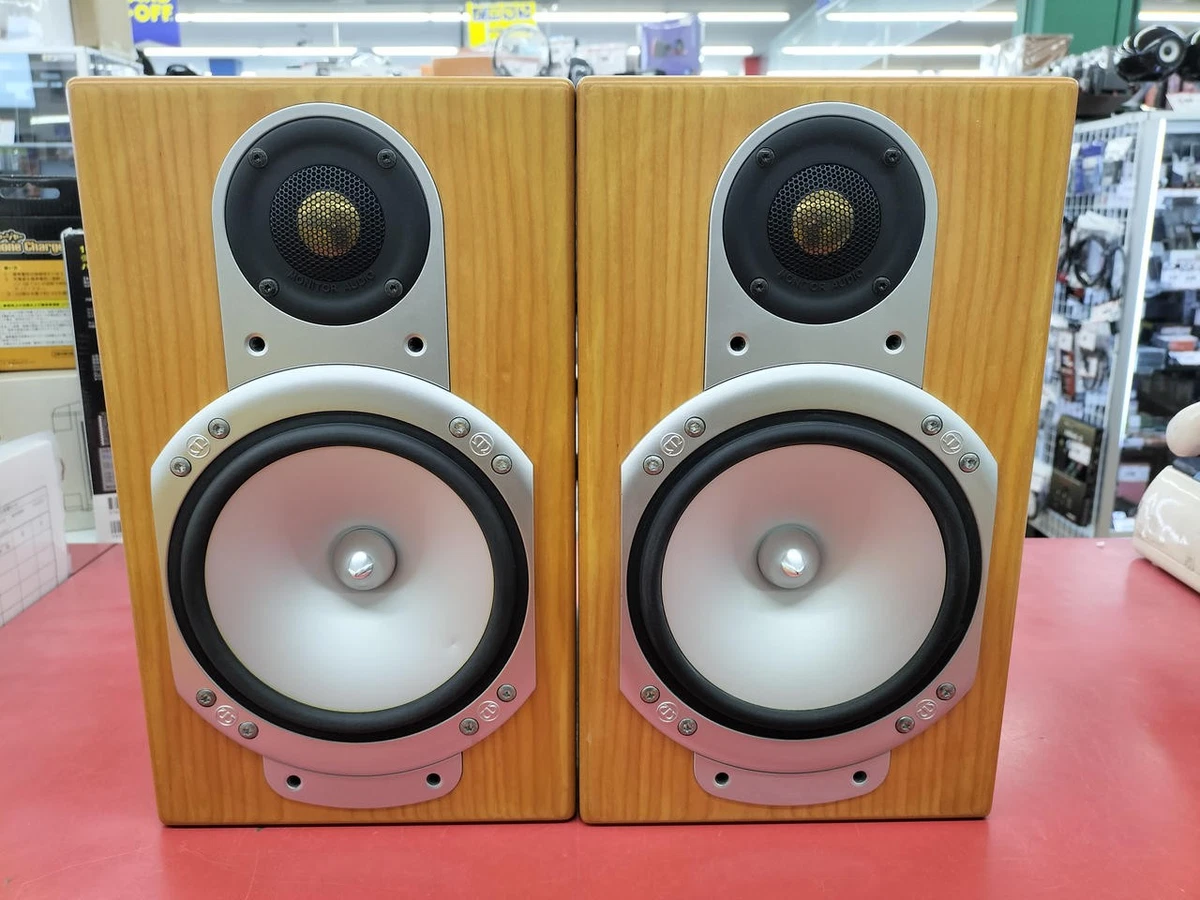スピーカー・ウーファー MONITOR AUDIO Silver RS1 made in UK MONITOR AUDIO SILVER-RS1 BookShelf Speaker Pair Set Tested Used