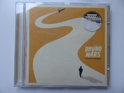 BRUNO MARS doo-wops & hooligans NM/EX (CD Album, Pop, Atlantic, 2010)