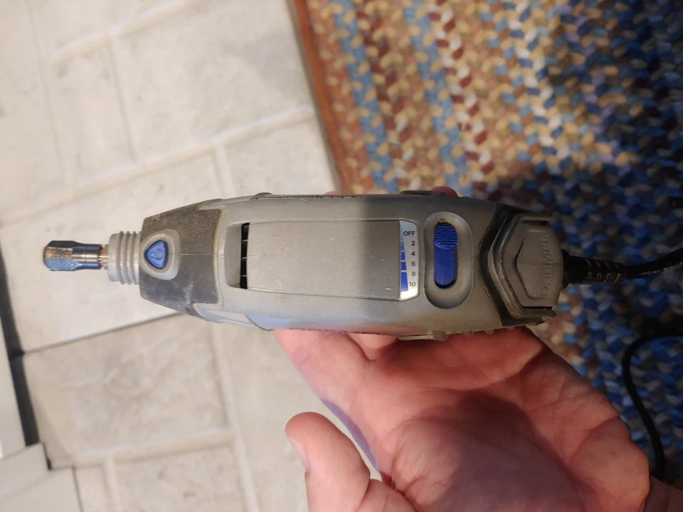 Dremel 3000 Foto 3 de 3