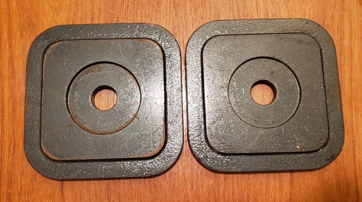 Two Ironmaster Quick-Lock Plate Weights 5LB Each (2.2kg) - 10lbs