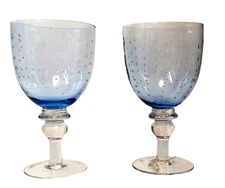Blue Goblet Wine Glasses, Bubbles on Glasses, Set of 2, 1 Charm of Grapes