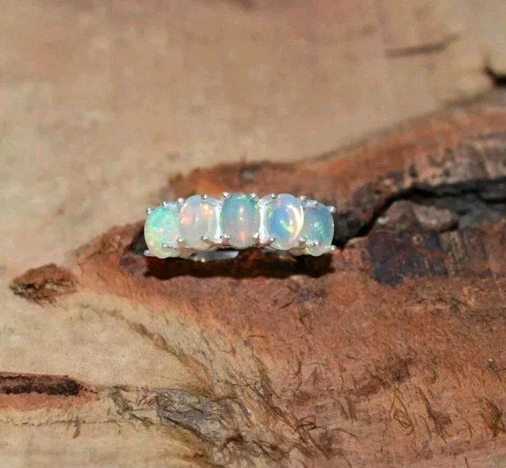 Anillo de ópalo etíope Welo piedras preciosas hecho a mano joyería de plata de ley 925 para mujer Foto 3 de 4