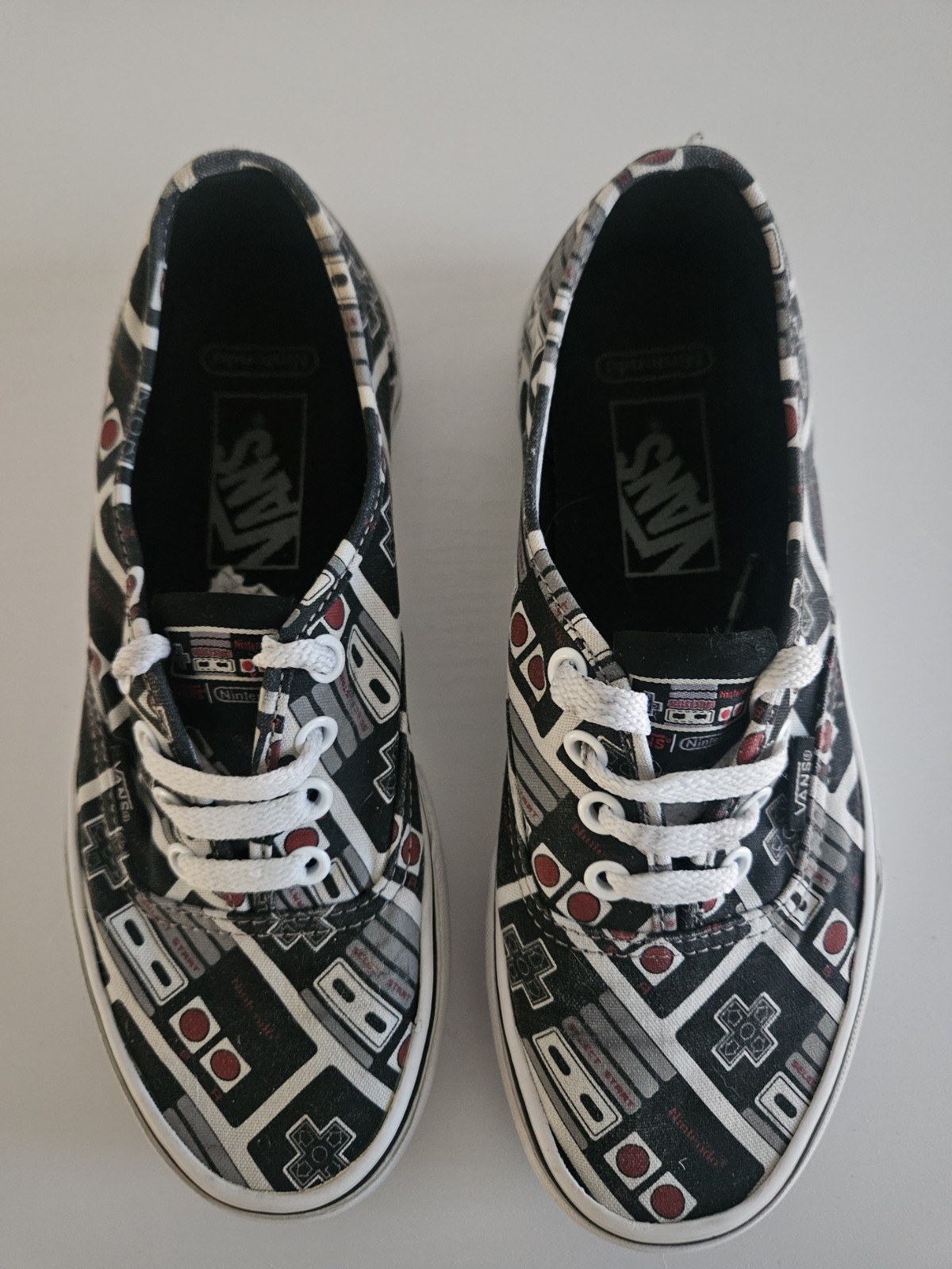 Vans x Nintendo Authentic NES Controller Game Ove… - image 1