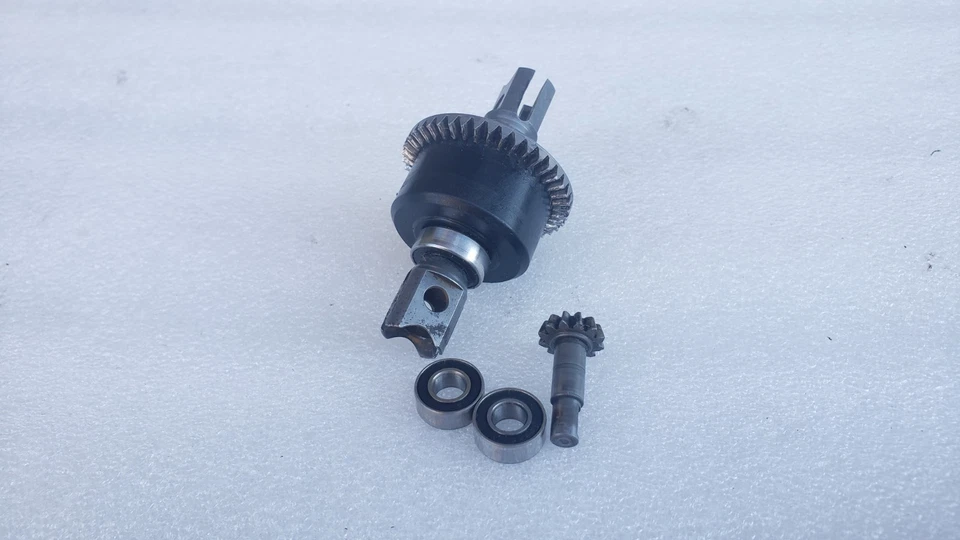  MUGEN MBX8  FRONT DIFF  - Image 2 of 2