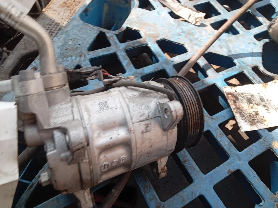 Alternador compatible con camioneta Dodge 1500 03-06 351748 Foto 2 de 4