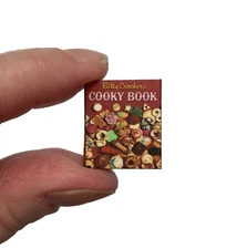 BETTY CROCKER CHRISTMAS Cooky Cookbook Miniature 1:12 Scale Book Kitchen