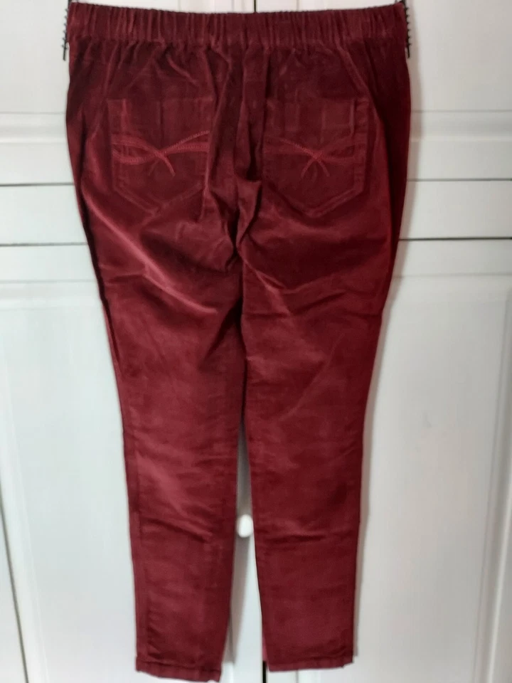 BNWOT BHS Authentic Berry Red Fine Curduroy Pull On Jeggings Size 12 29" Leg - Image 3 of 4