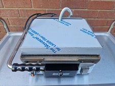 MILANTOAST 16001XRH TOP RIBBED, FLAT BOTTOM PANINI GRILL, HARDLY USED,  &pound;225+VAT