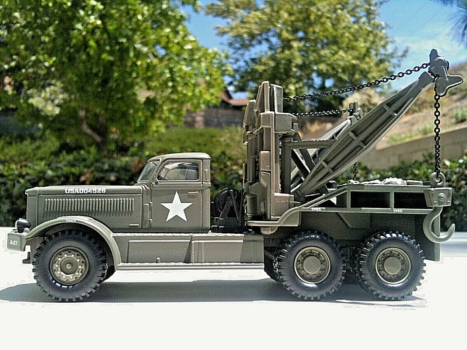 Corgi Diamond T Wrecker US Army Military Red Ball Express Supply Route 1:50 - Image 4 of 4