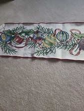 Christmas Holiday Table Runner