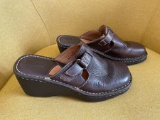 Womens Born Brown Leather Mule Slides Wedge Clogs Shoes Buckle Size 8 / 39