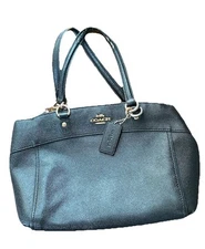 Women’s black Coach leather handbag !!!! pre-owned Well Worn See Photos