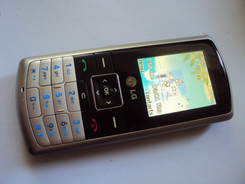 RETRO SIMPLE CHEAP KIDS SPARE BASIC LG KP170 ON EE - 第 3/4 張圖片
