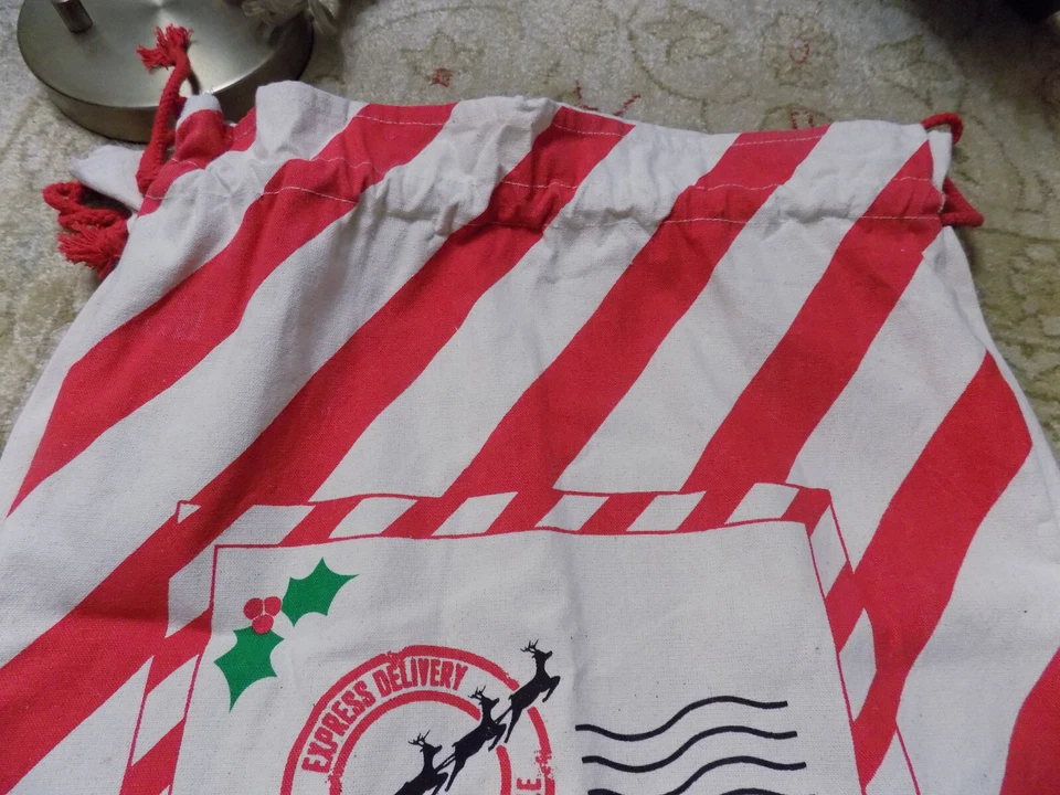 复古帆布包 抽绳 红色条纹 圣诞快乐 Express 邮件 JUMBO 32"x21" — 第 3/4 张图片