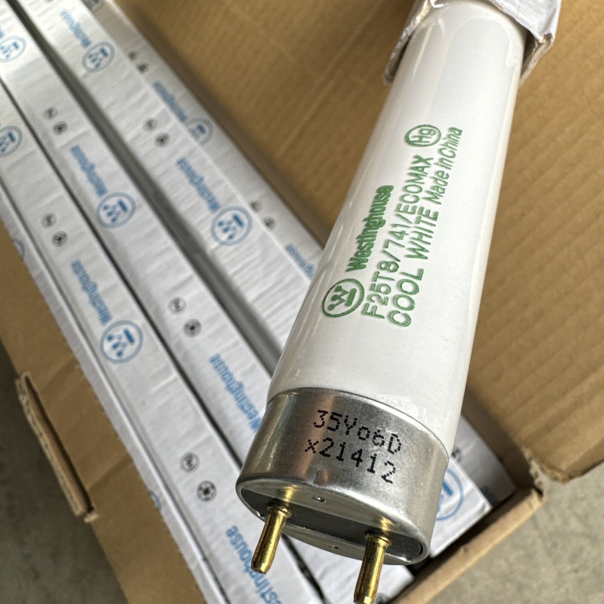 25) Westinghouse 25W 07454 F25T8/741/EcoMax Fluorescent Lamp 4100K