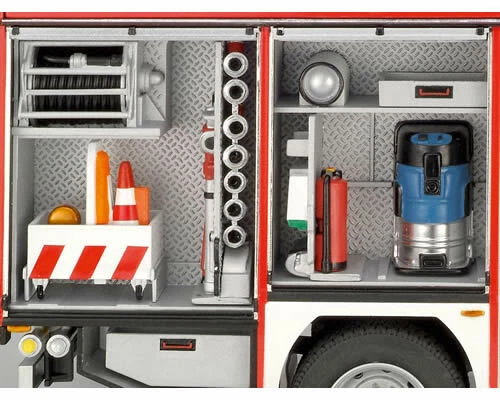 MAN TGM / Schlingmann HLF 20 Varus 4x4 1:24 REV07452 - revell modellismo - Immagine 4 di 4