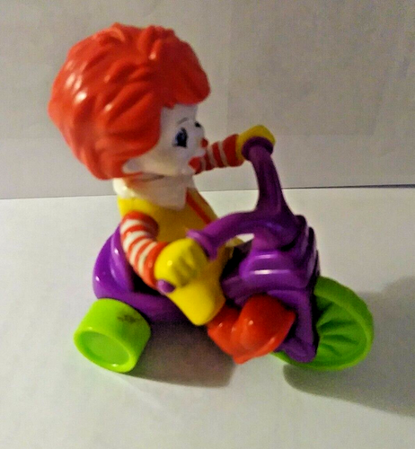 Ronald McDonald Baby Riding Big Wheel Tricycle 2008 Happy Meal Toy FREE SHIPPING - Picture 5 of 6