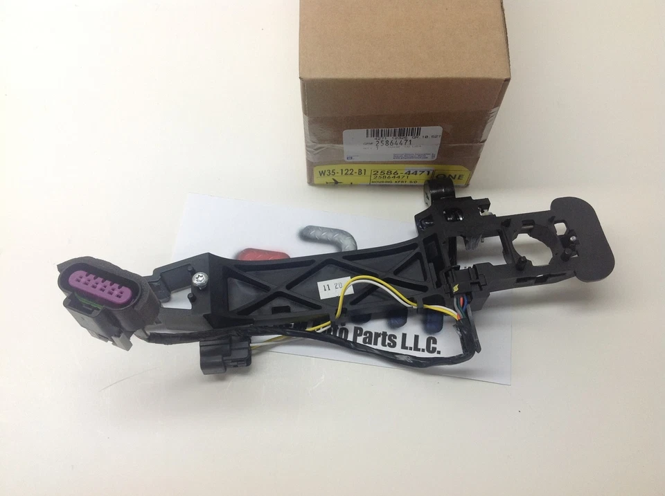 Cadillac CTS STS 2008 soporte de manija de puerta exterior para conductores delanteros izquierdos nuevo OEM Foto 2 de 2