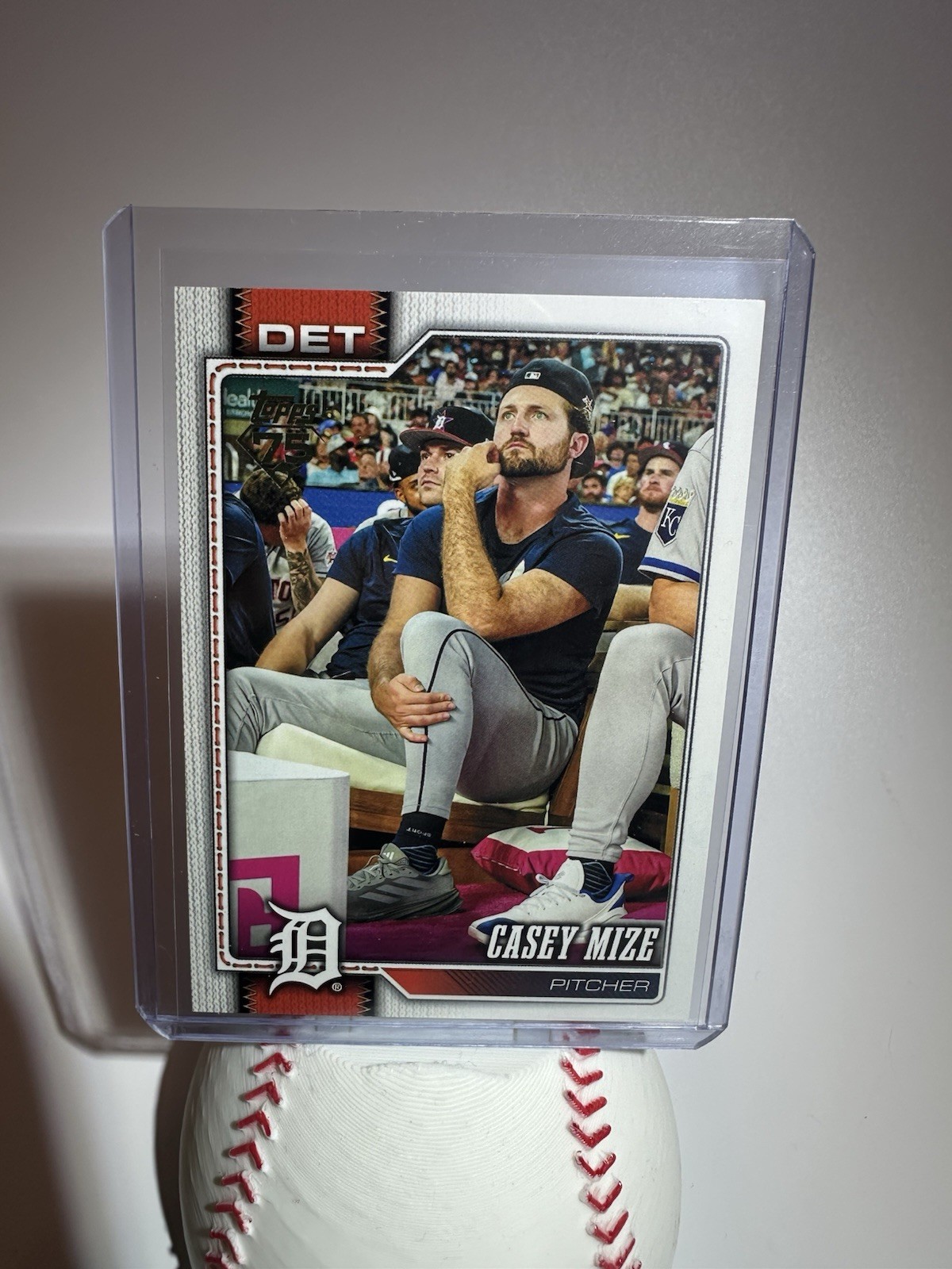 Topps 2026 Series 1 Casey Mize Detroit Tigers #16 Golden Mirror Photo Variation 
