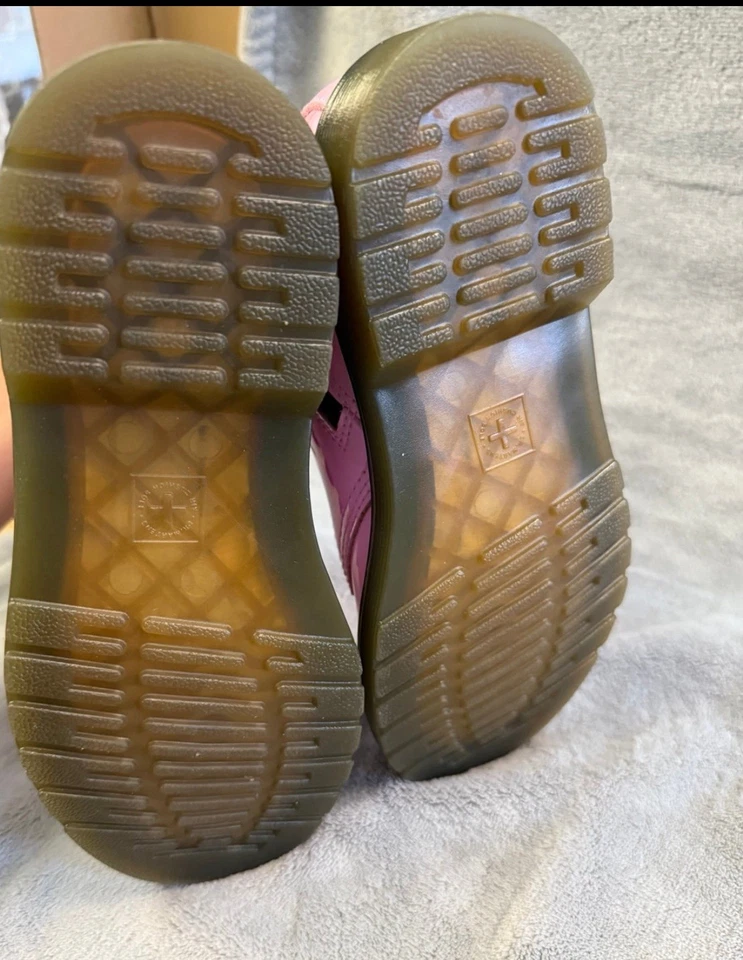 Botas “TALLA 2” Niñas Dr. Martens 1460 J Charol Suave Niños - Rosa Foto 2 de 4