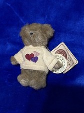 Boyd's Bear Mini White Sweater Bear 3.5  Mini "Lottsa Luv" White Sweater 82034