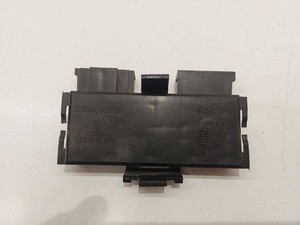 Volkswagen PASSAT B3 1990 Benzin Rücklicht Lampenhalter Abdeckung 333945259