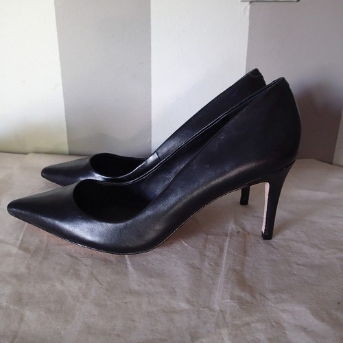 Charles David Black Leather Heels Shoes 