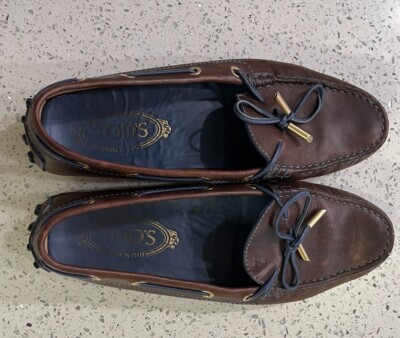 tods women's driving shoes - Main Image