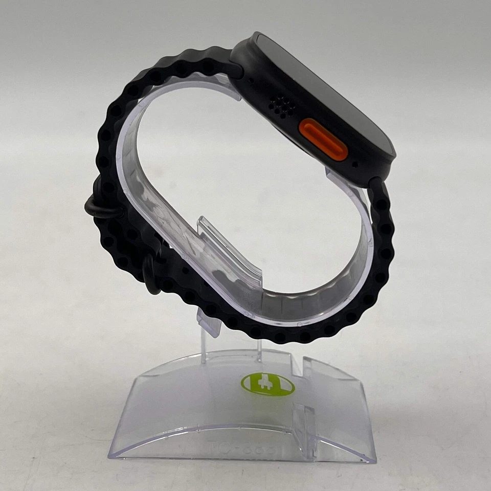 Apple Watch Ultra 2nd Gen 49MM Black Titanium & Black OceanBand!  100% Batt heal - Image 4 of 4