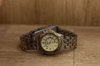Vintage Seiko Kinetic 3M22-0B99 Women's Two Tone Day 31mm Watch Needs Capacitor