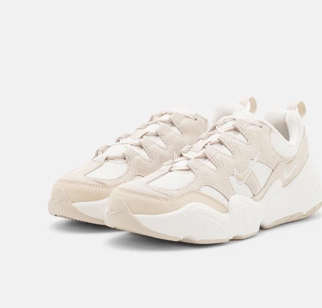 Nike Sportswear TECH HERA sneaker basse scarpe da ginnastica bianco beige 44/45 - Immagine 3 di 4