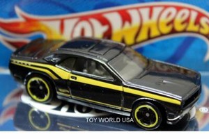 hot wheels dodge challenger srt8