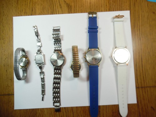 6 Lot Watches Darice 100ft Water Resistant Quartz 160-35H - Picture 2 of 8