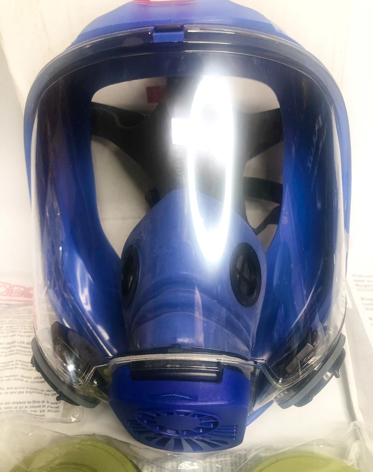 NEW Willson Safety Gas Mask  8100-LSA8 With T08/P95 DALLOZ SAFETY - Image 2 of 4