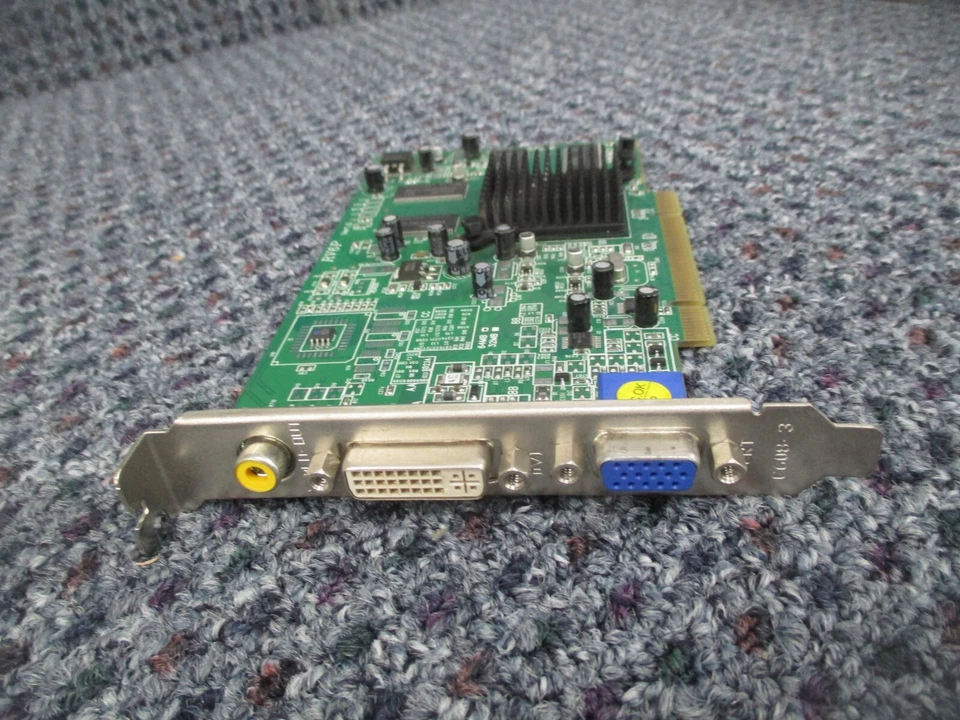 PowerColor RV6P-NB3 Radeon  7000 64MB DDR PCI Video Card - Image 3 of 4