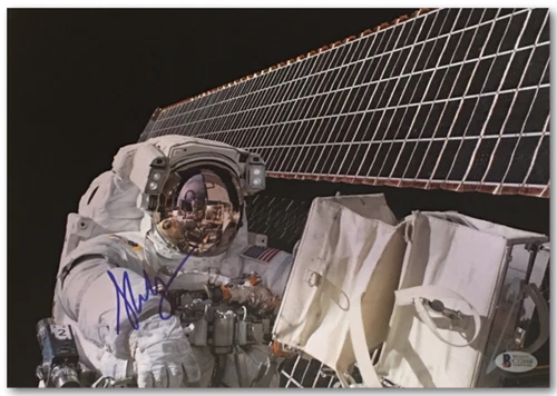 SCOTT KELLY Signed 11x14 Photo BAS COA Autograph Astronaut NASA Navy Captain BGS