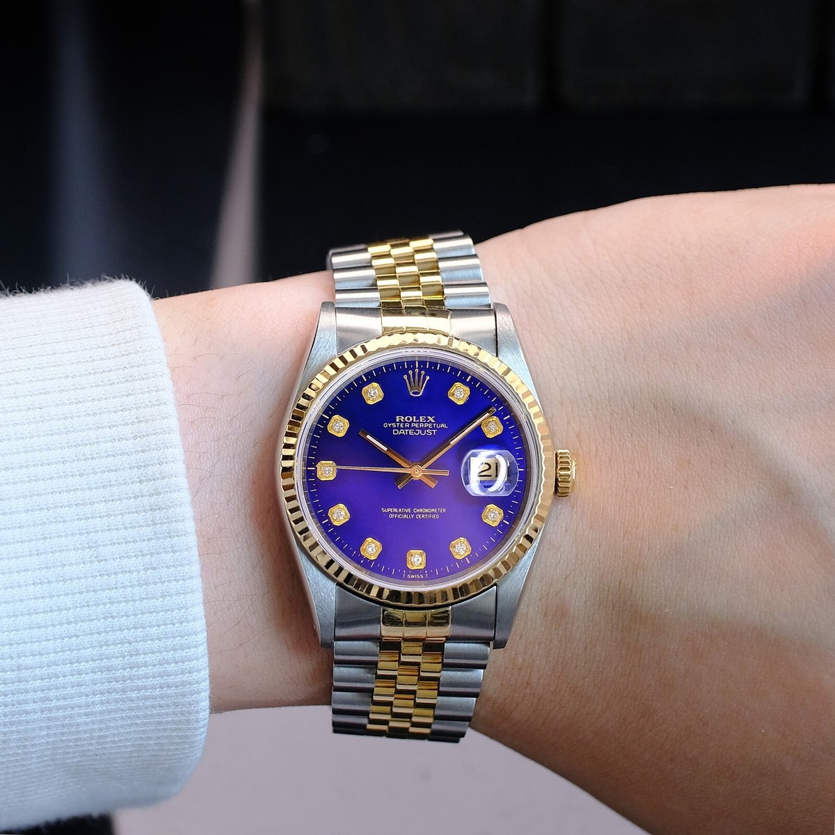 ROLEX MENS DATEJUST 16233 TWO-TONE BLUE DIAMOND DIAL FLUTED