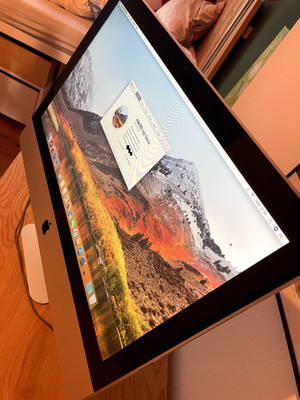 Apple iMac 21,5'' Mid-2010, 500 GB HDD, 12GB RAM