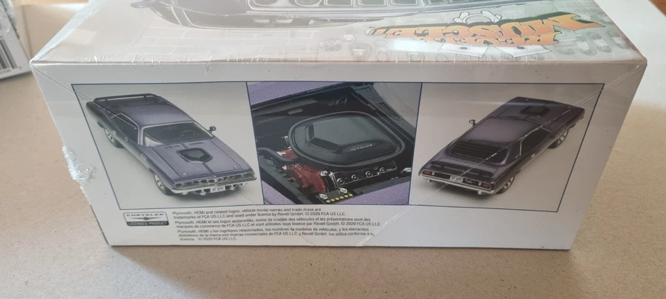REVELL 1971 PLYMOUTH HEMI CUDA 426 DR HEMI SOUTH DAKOTA  1/24 scala 85-2943 - Immagine 3 di 3
