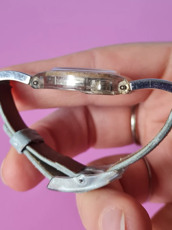 Montre SWATCH AG 2003 bracelet en cuir Swatch genuine leather vendue en l'état - Photo 4/4