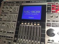 Roland MC-909 Groovebox Sampler Sequencer-Boot Stalled -For Parts or Not Working