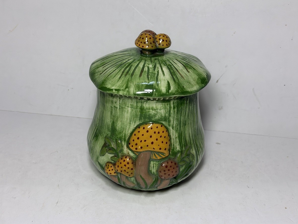 Vintage Arnels Green Mushroom Canister 70's 7 Inches With Lid (80