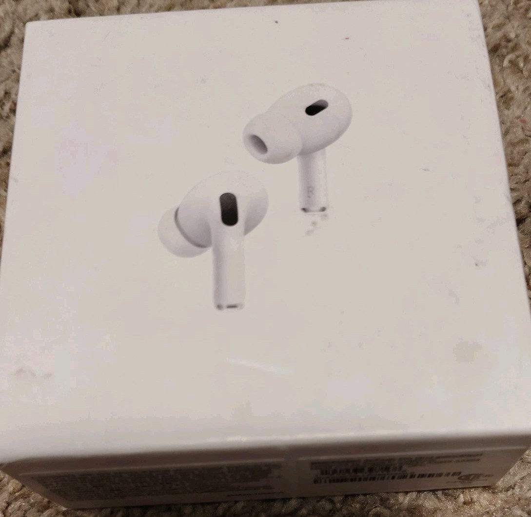 Apple AirPods Pro 2nd Generation Gen 2 2023 A2968 with Magsafe USB-C Charging